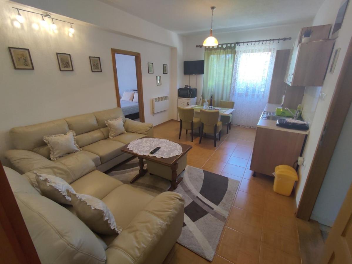 Апартаменты Apartman Hujic Бихач Экстерьер фото